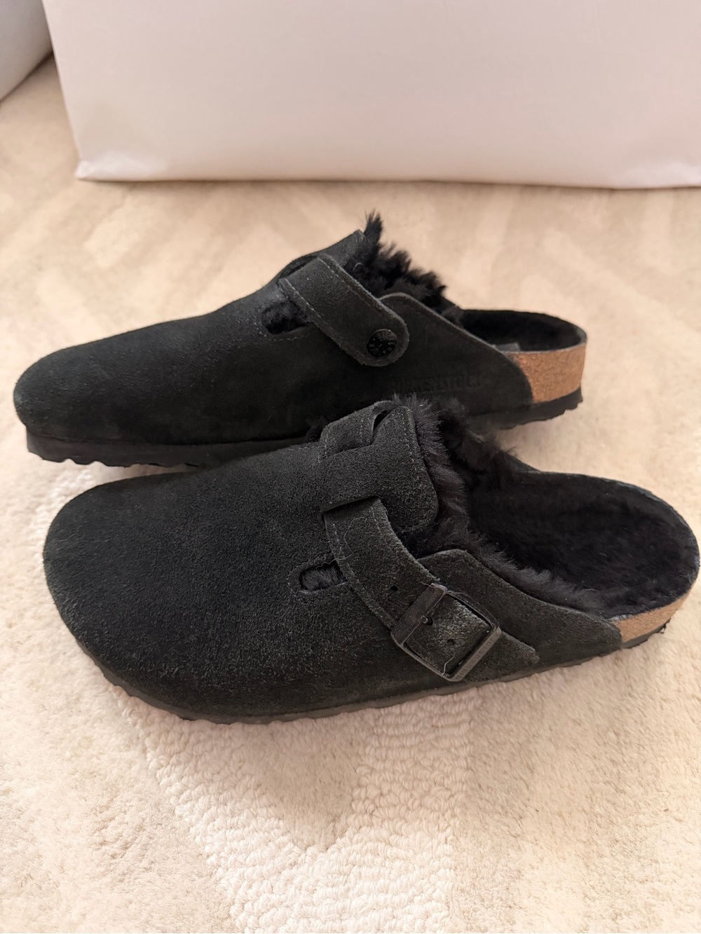 Birkenstock Boston Shearling Black Suede Clogs Size 38 US 7 - Picture 5 of 8